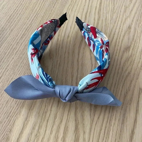 🆕Blue Multi-print Bow Knot Headband🆕 - Picture 3 of 5